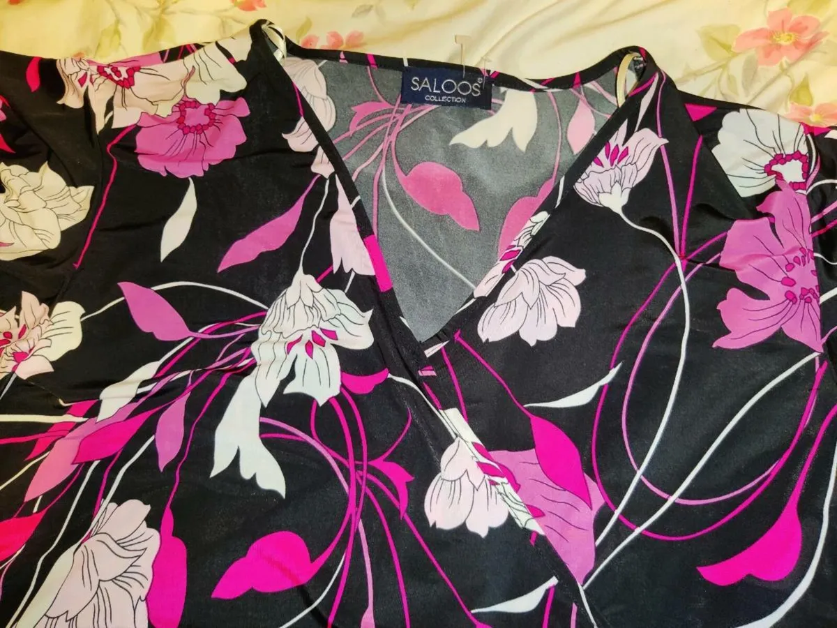 SHIMMERING PINK FLORAL, New Slip-Over Blouse ! - Image 4