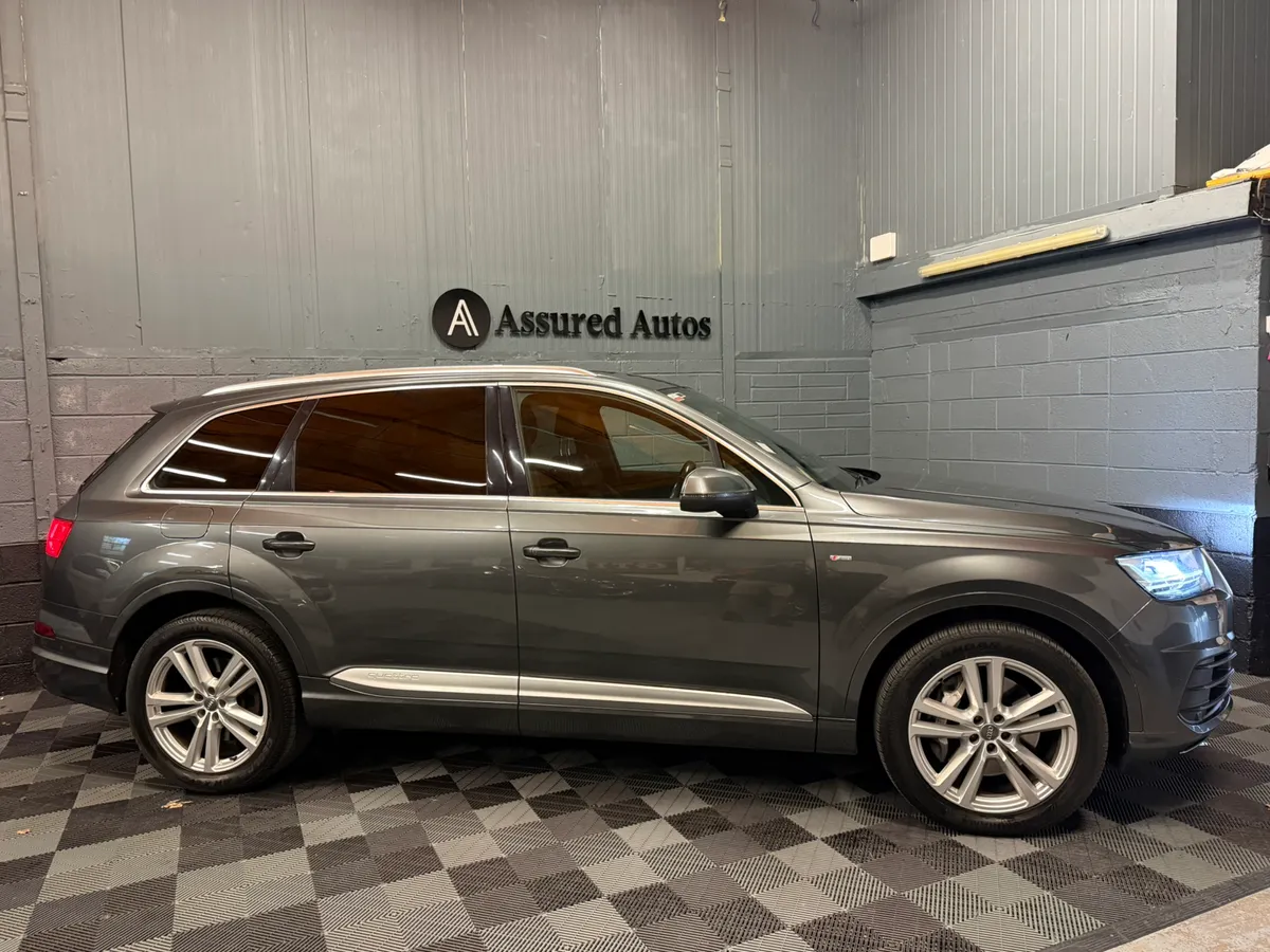 Audi Q7 3Ltr TDi SLine Quattro 7 Seat - Image 2