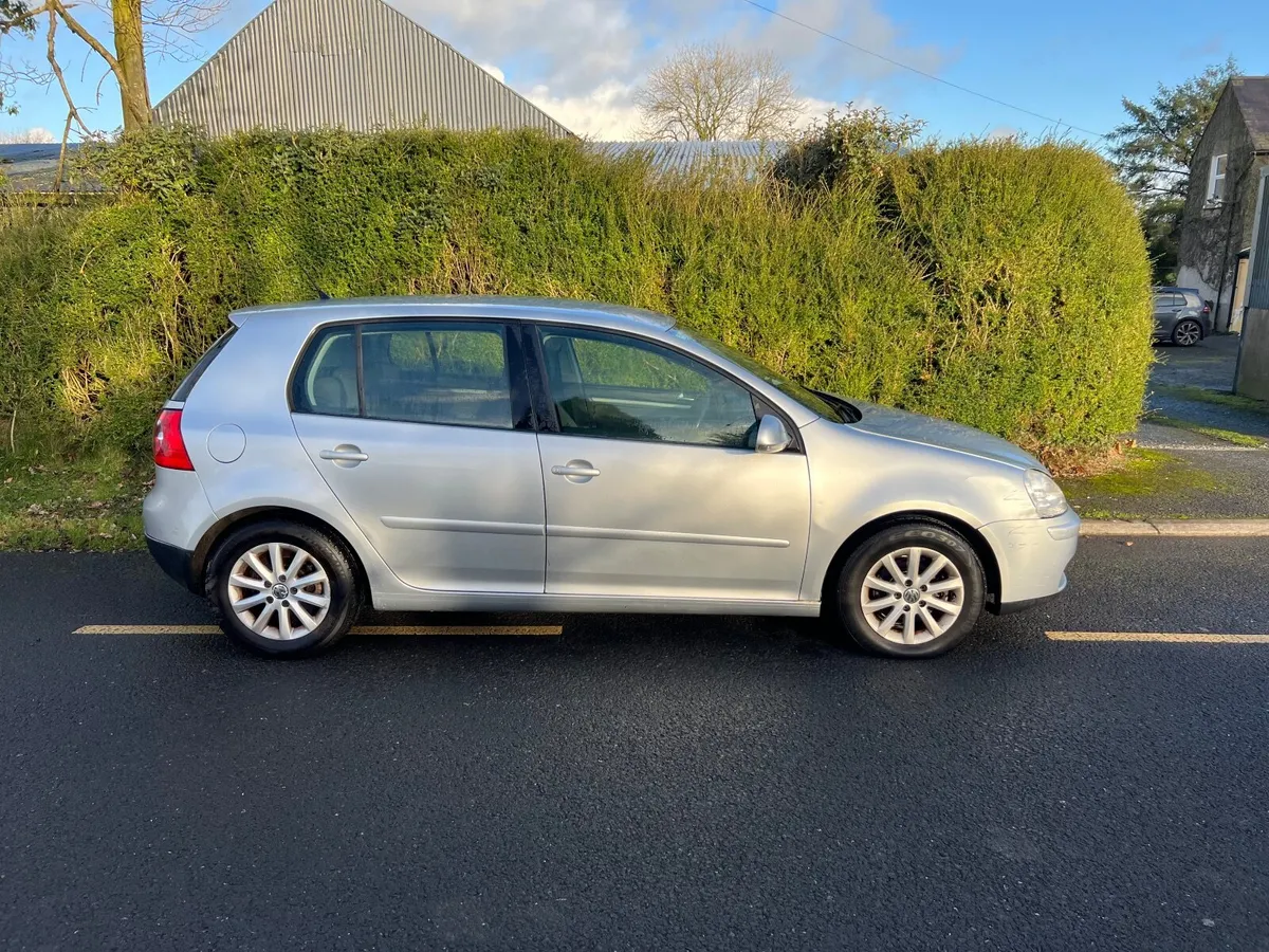 Volkswagen Golf 1.9 TDI 2008 - Image 3