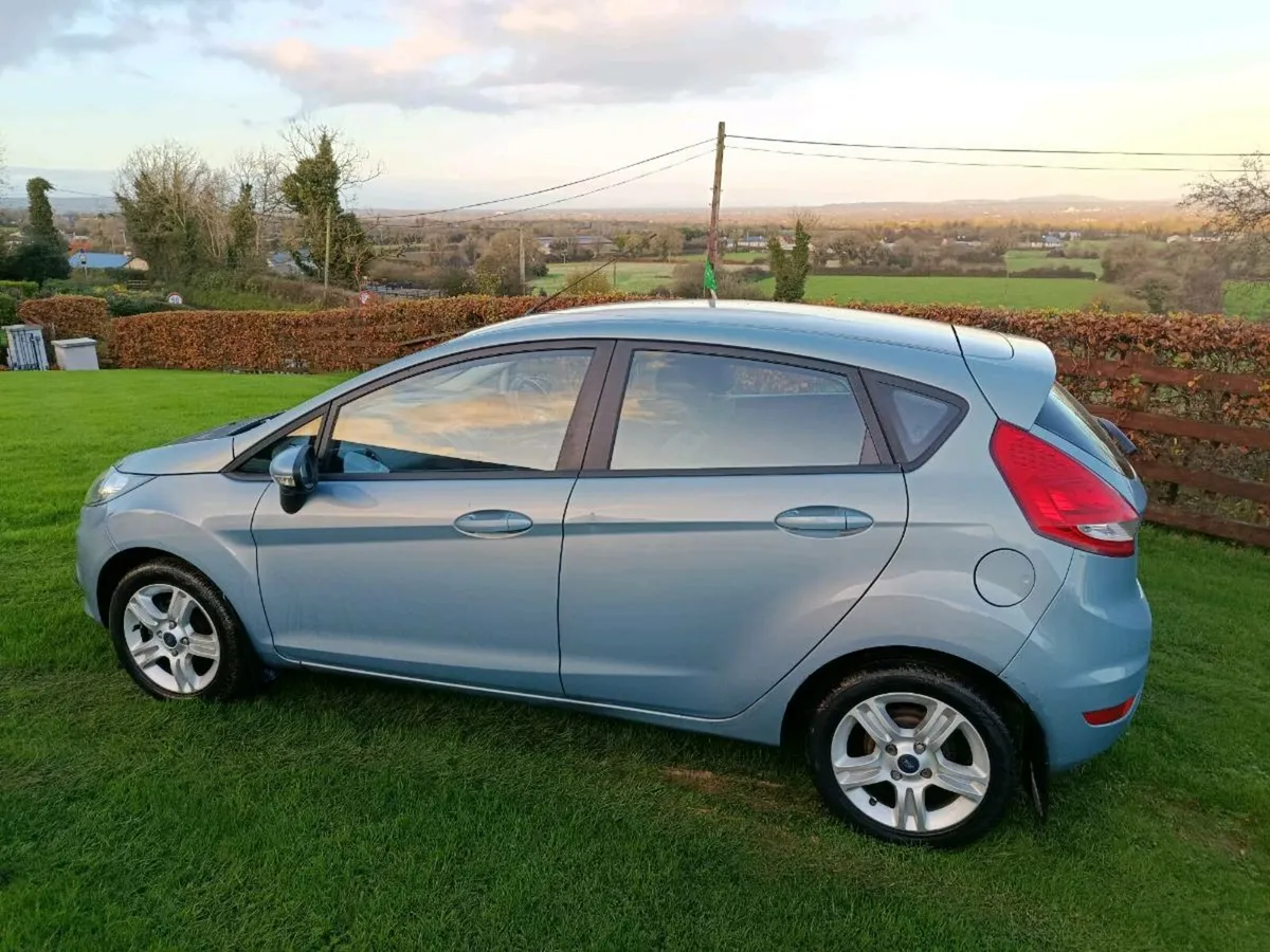 Ford fiesta 2010 NCT and taxed 09/26 - Image 2