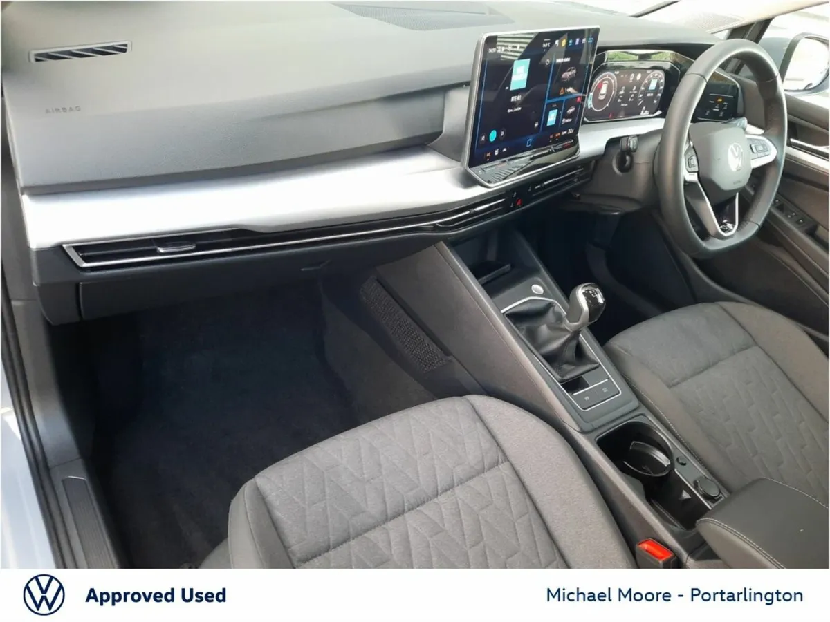 Volkswagen Golf GOLF EDITION 75 2.0 TDI 116HP - Image 4
