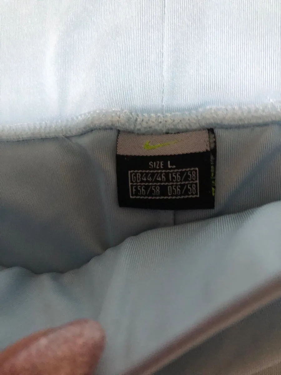 Child’s  Nike two piece suit size L €10 - Image 3