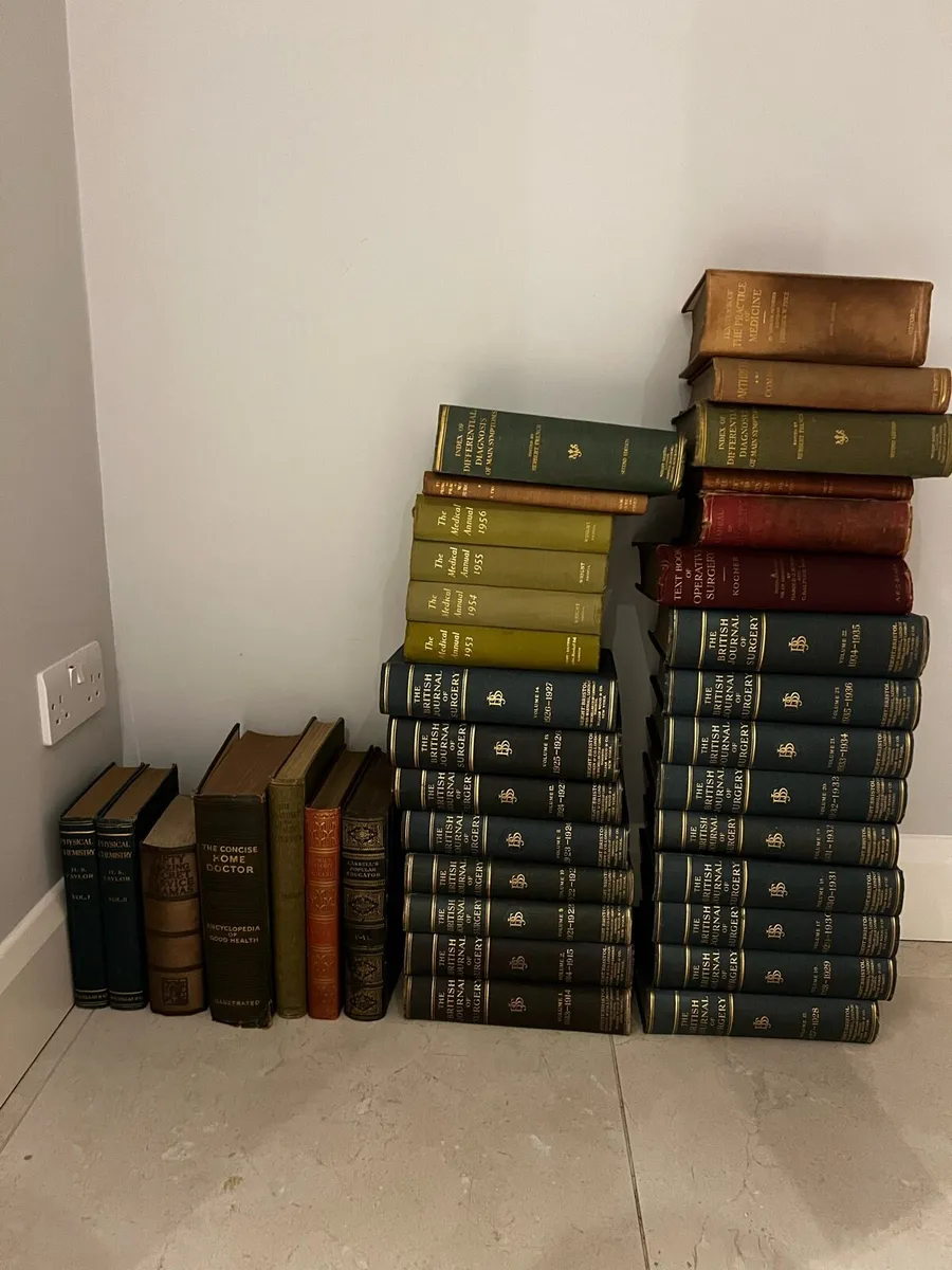 📚 Vintage & Antique Book Collection - Image 1