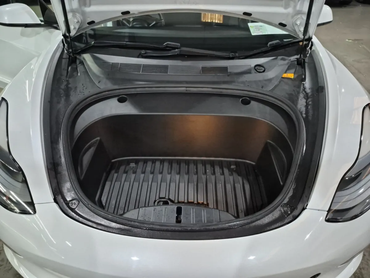 Tesla Model 3 M3 PERFORMANCE AWD PGP PGP2S5N 4DR - Image 3