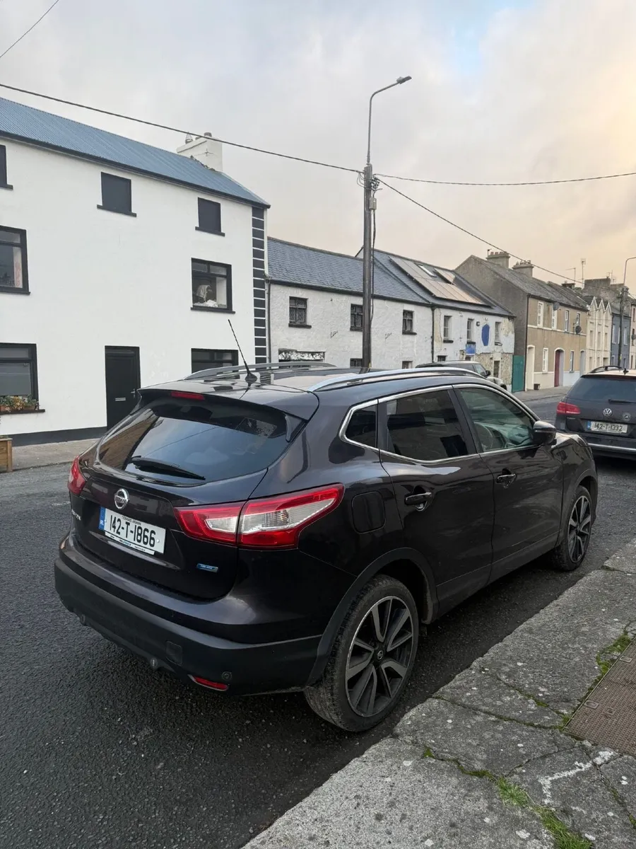 Nissan Qashqai 2014 - Image 2