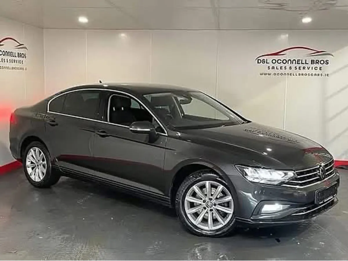 Volkswagen Passat BUSINESS 2.0 TDI MANUAL 6SPEED F - Image 1