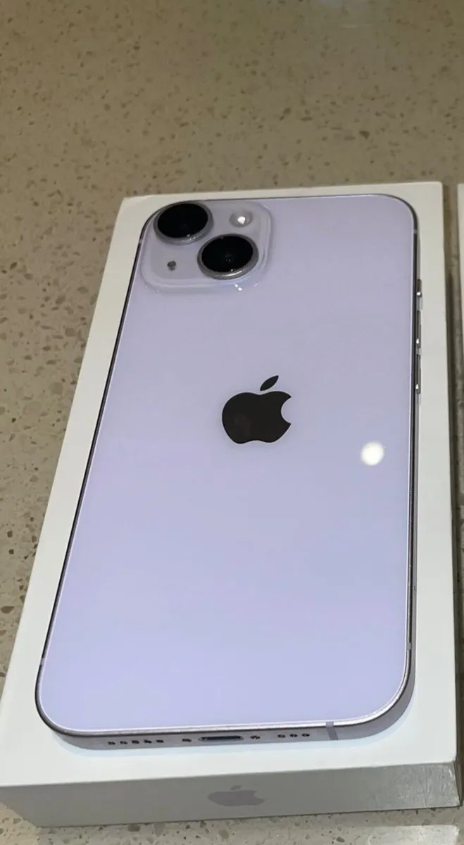 iPhone 14 - Image 1