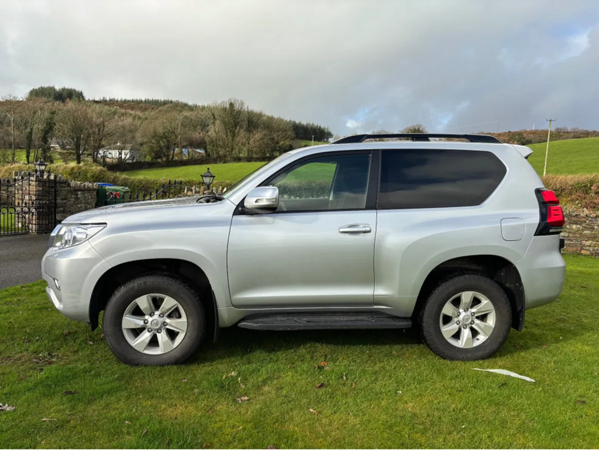 Toyota Land Cruiser LAND CRU LC SWB GX COMMERCIAL - Image 4