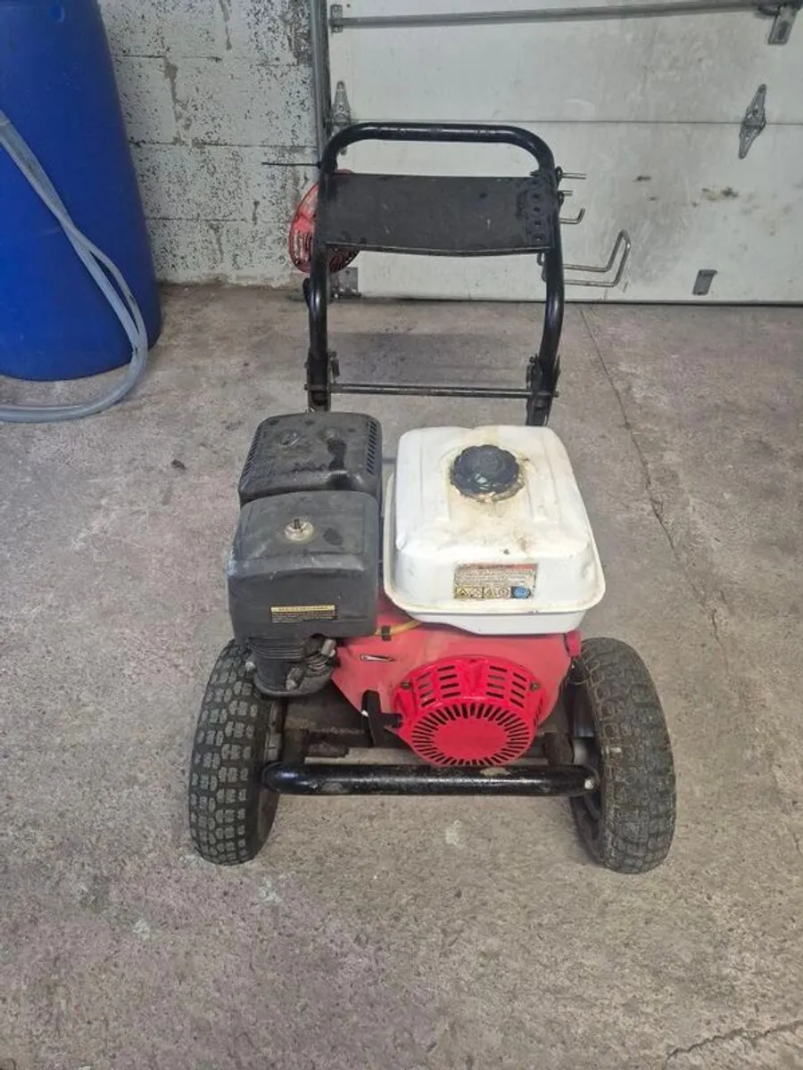 Honda gx 240 pressure washer for sale - Image 3