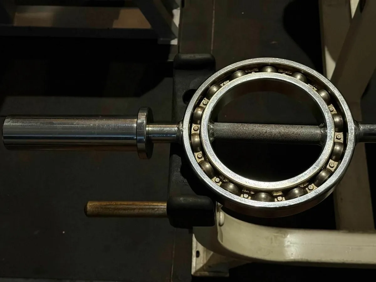 Strength Shop Rotating Curl Bar - Image 4