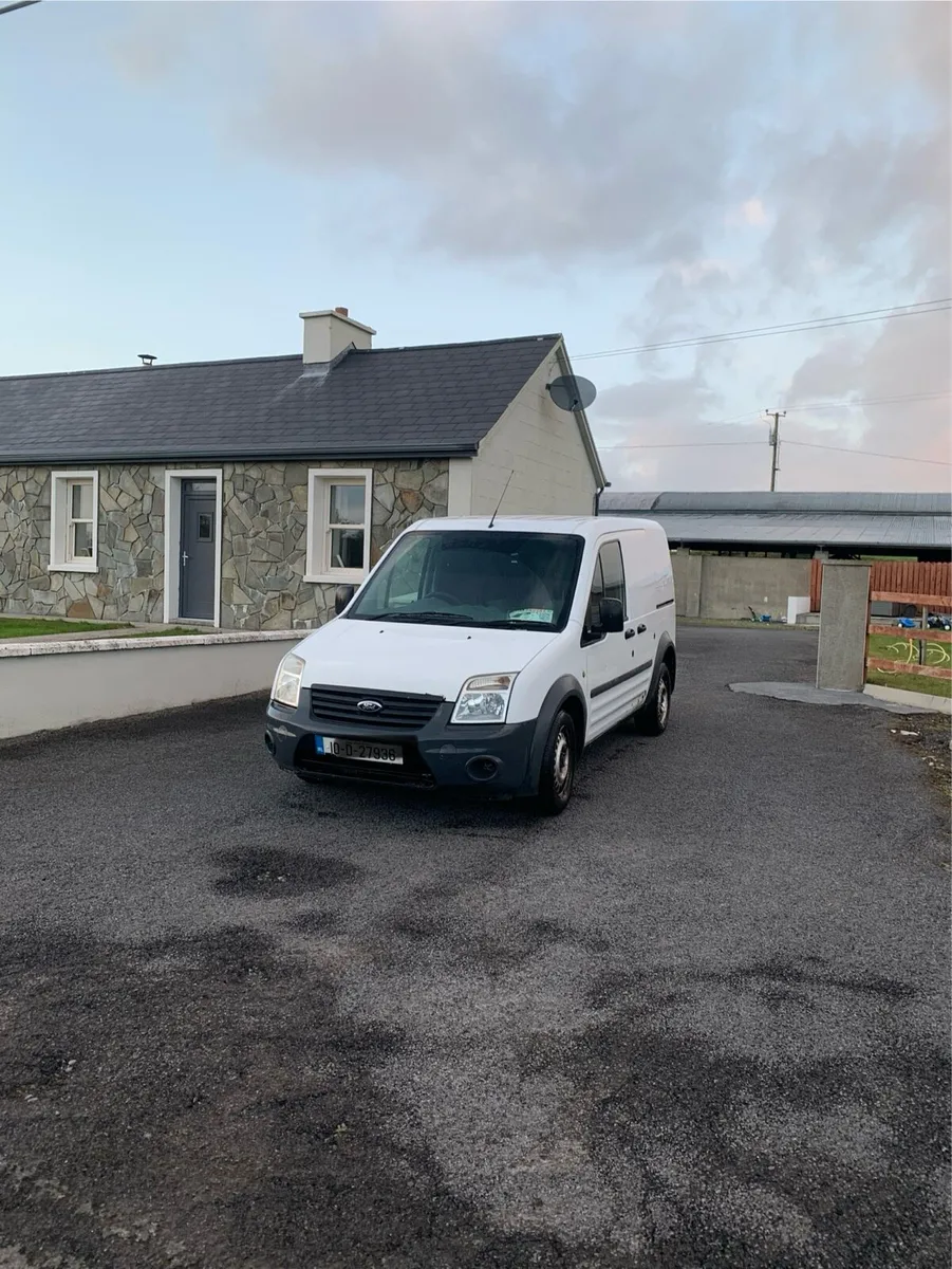 2010 Ford transit connect tax/test 07/26 - Image 3