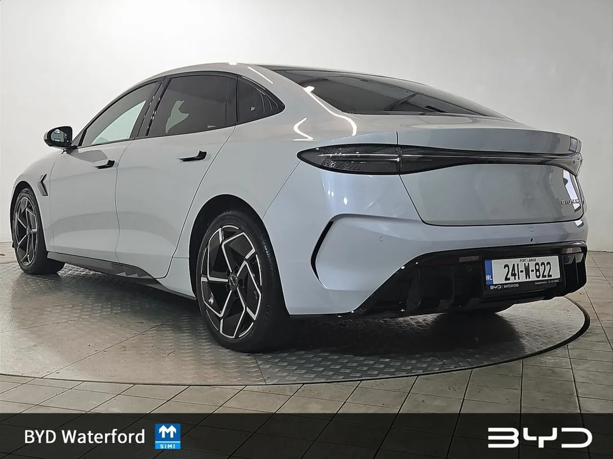 BYD SEAL Design 82.5kWh battery, 313HP, up to 570k - Image 4