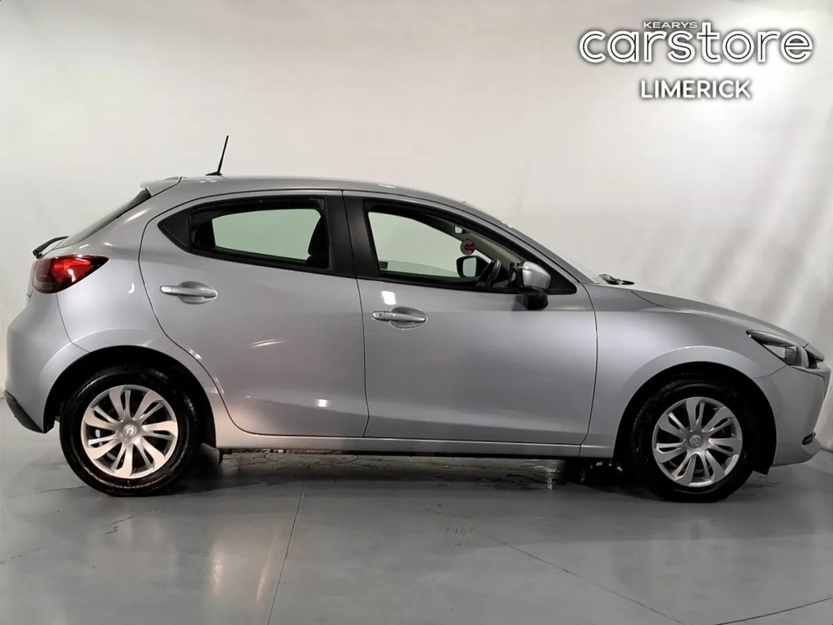 Mazda Mazda2 1.5 PET AUTO - Image 2