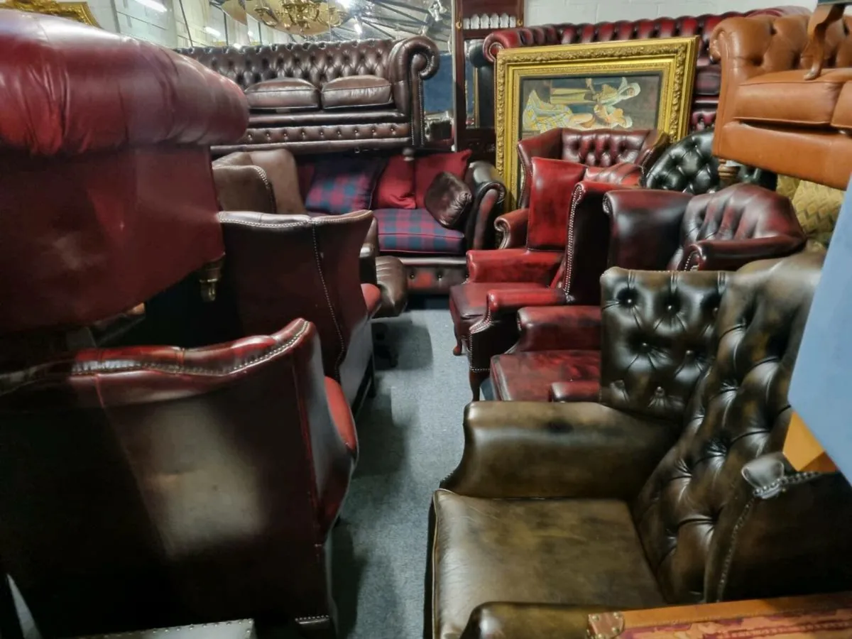 Leather Chesterfield - Image 1