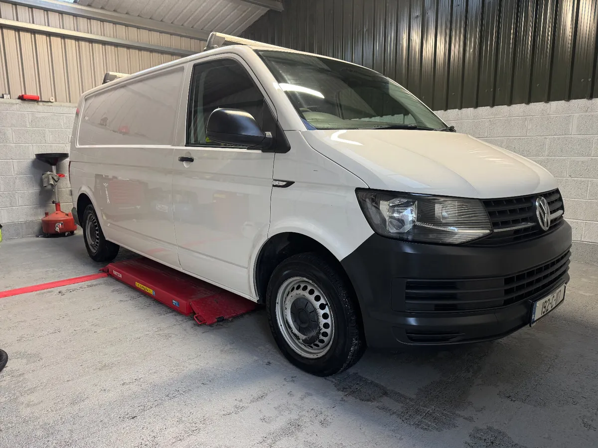 192 VOLKSWAGEN TRANSPORTER - Image 1