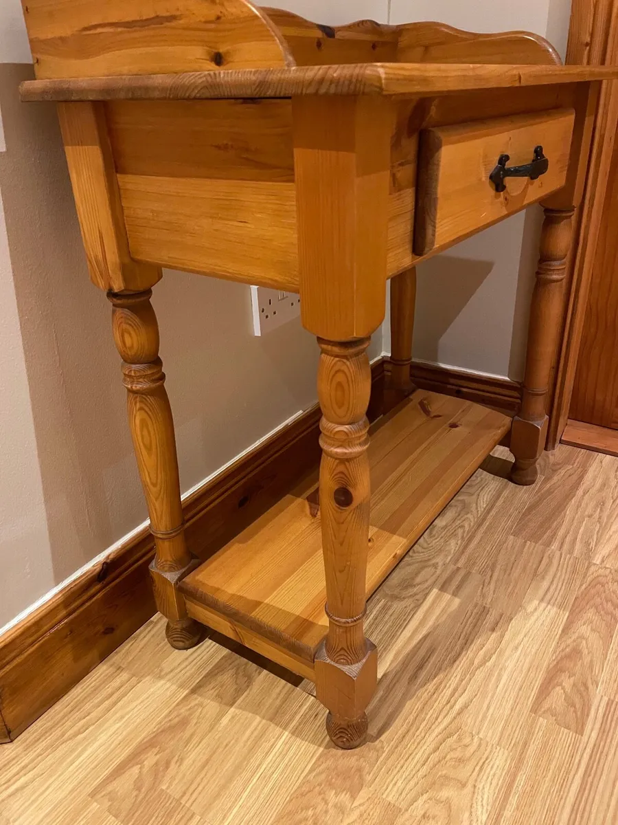 Hall table - Image 2