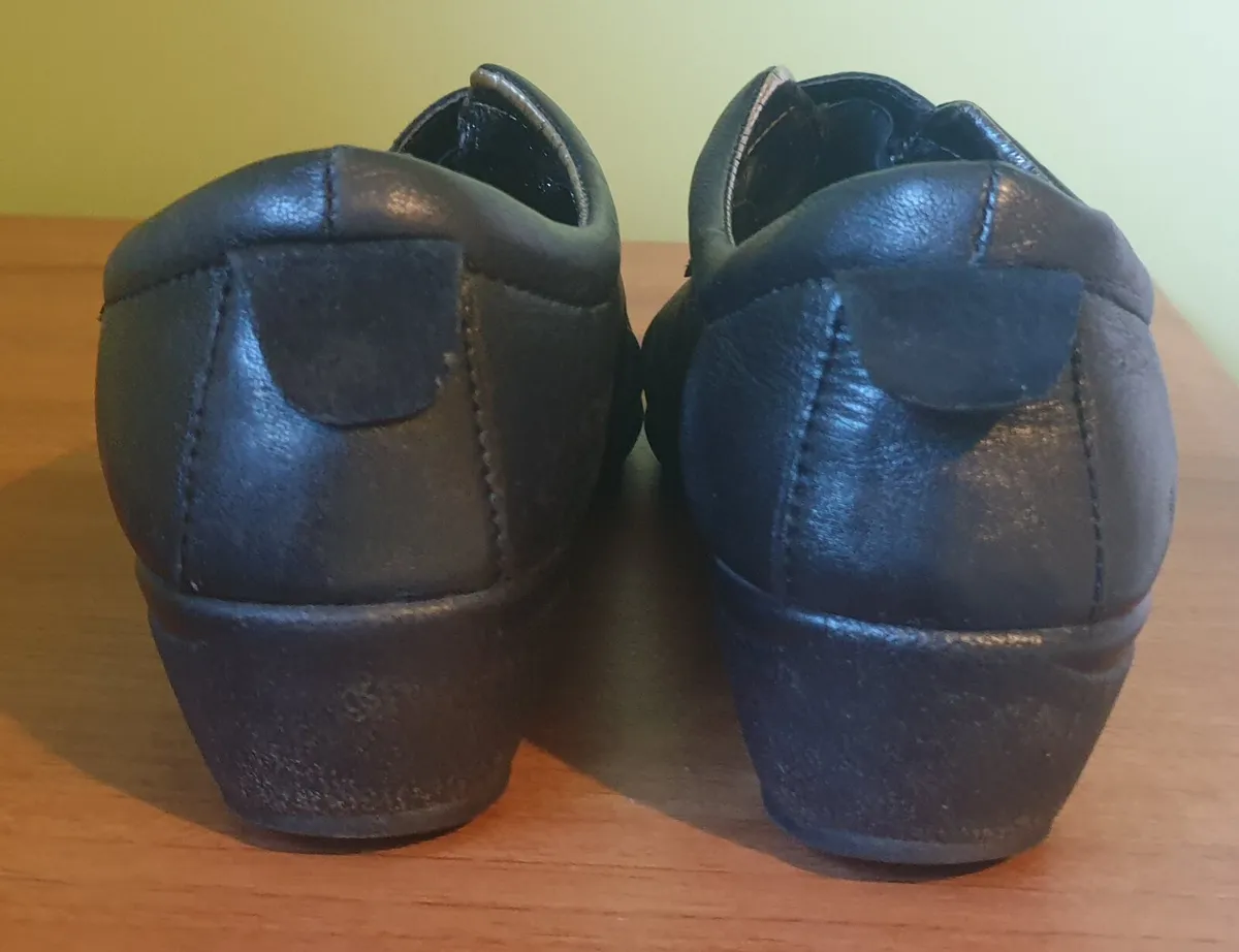 Leather Shoes - Image 3