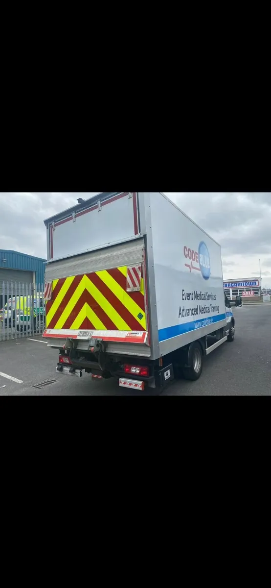 Ford Transit 2019 Luton Box Body - Image 1