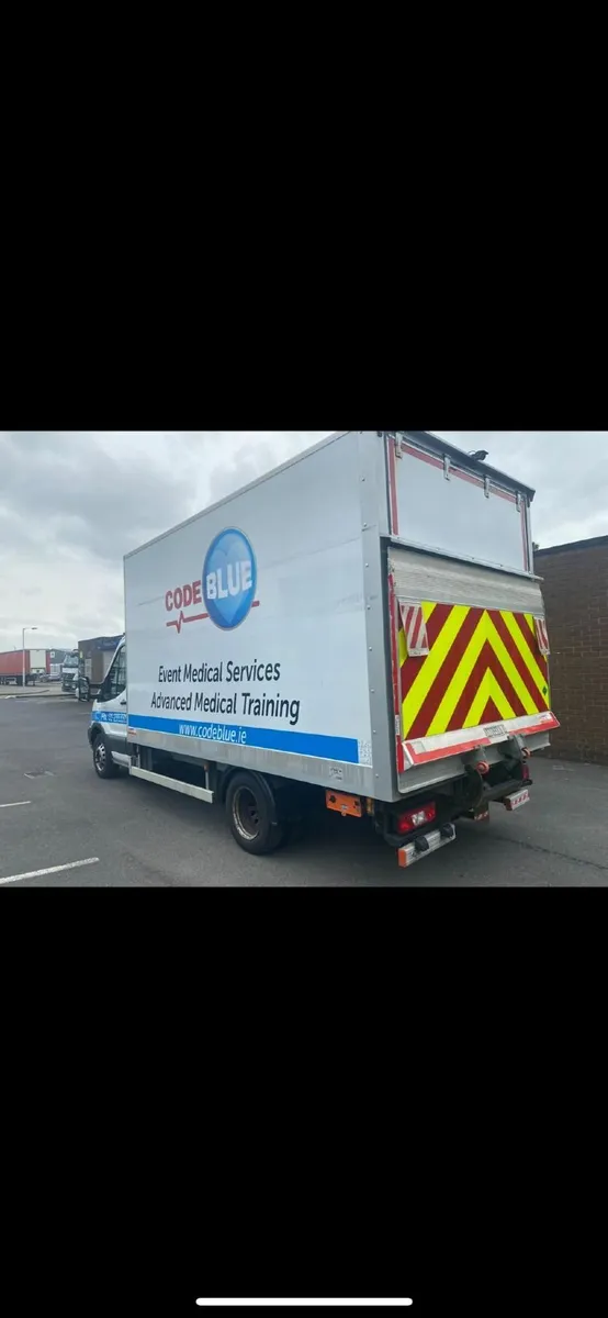 Ford Transit 2019 Luton Box Body - Image 3