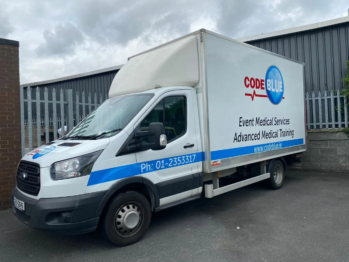 Ford Transit 2019 Luton Box Body - Image 4