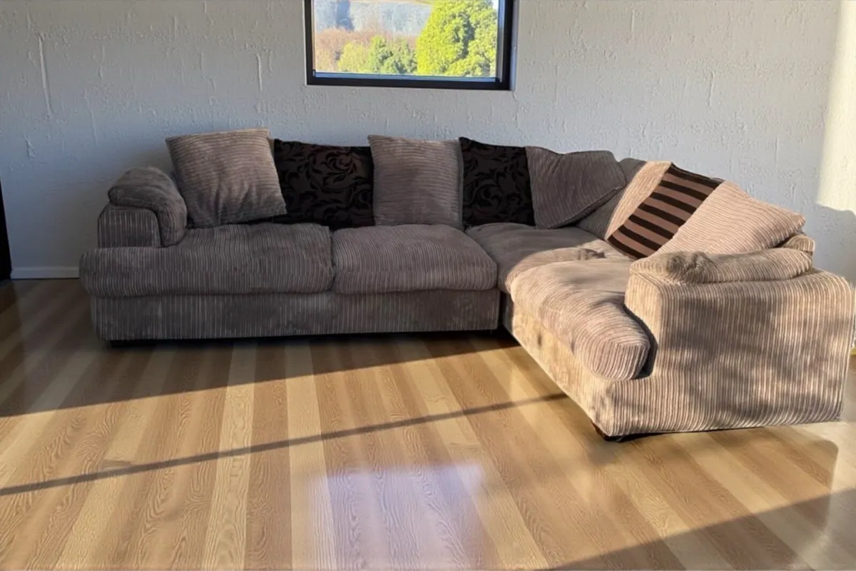 Dfs Celine Sofa. With free delivery - Image 2