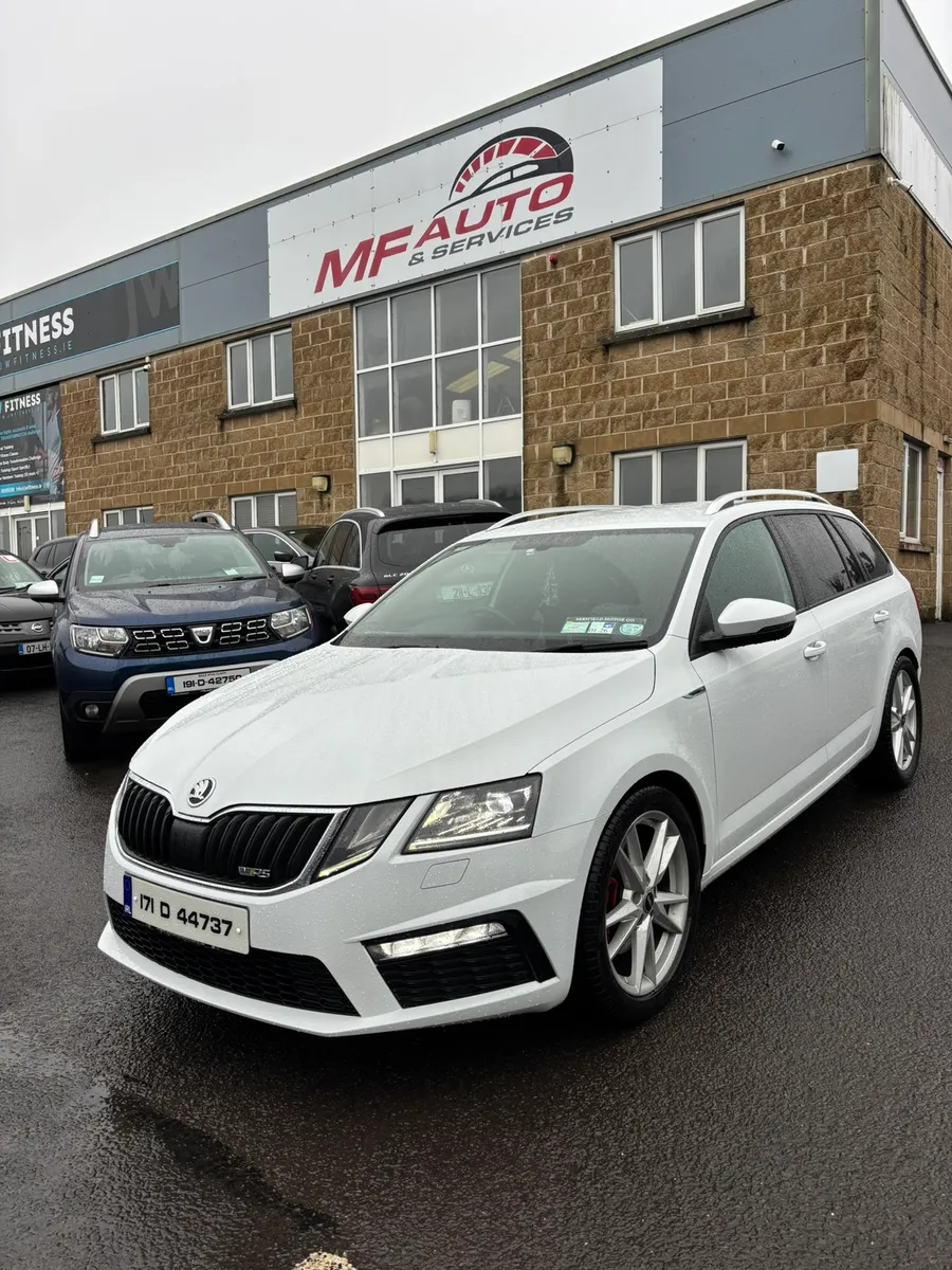 2017 SKODA OCTAVIA VRS ESTATE - Image 1