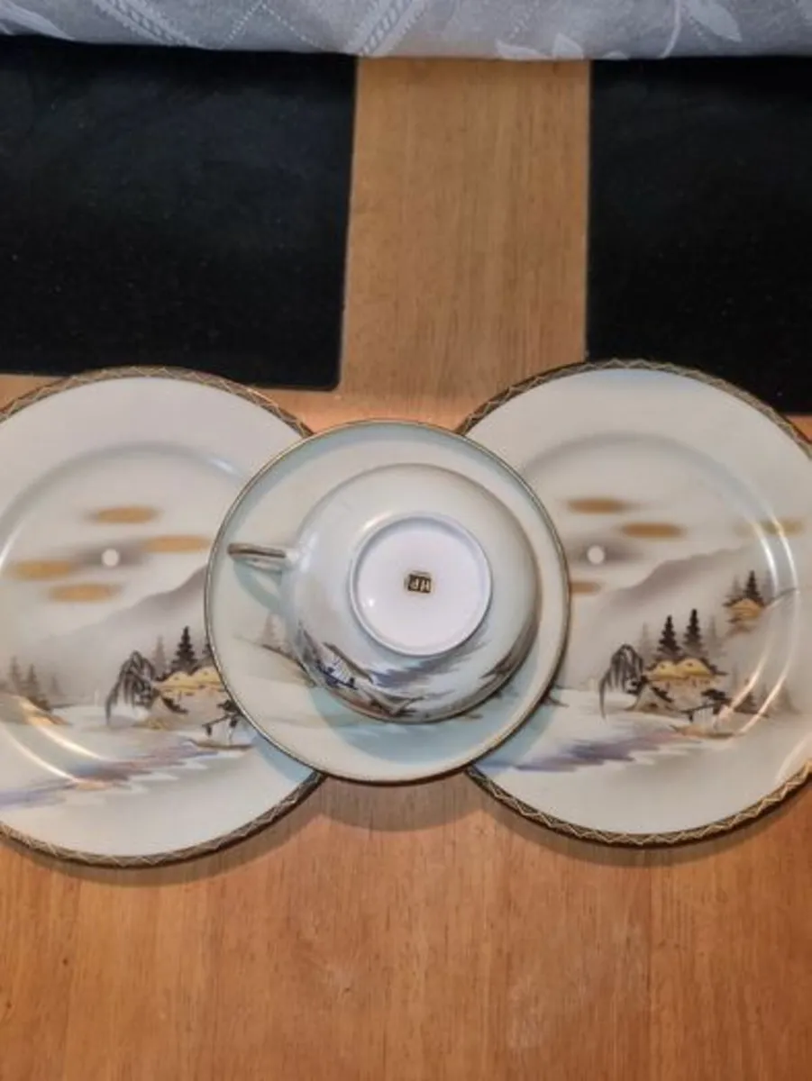 Japanese porcelain - Image 4