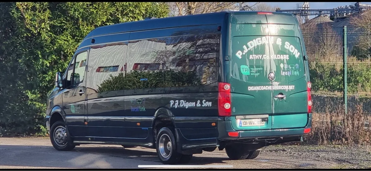 16 seater large boot tour spec - Image 1