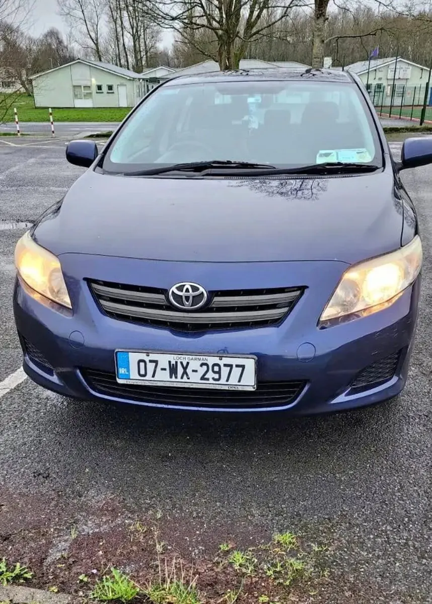 Toyota Corolla 2007 petrol - Image 1