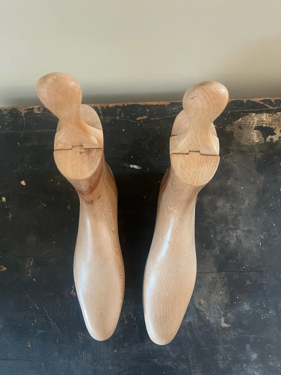Vintage Ladies Shoe Trees - Image 3