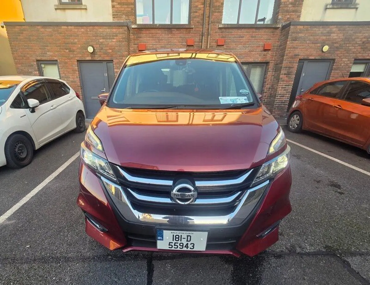 2018 Nissan Serena - Image 1
