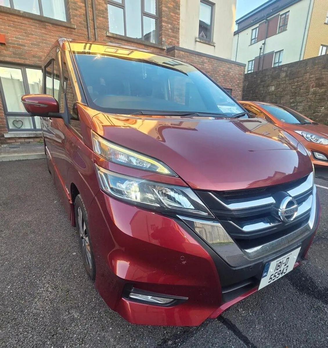 2018 Nissan Serena - Image 4