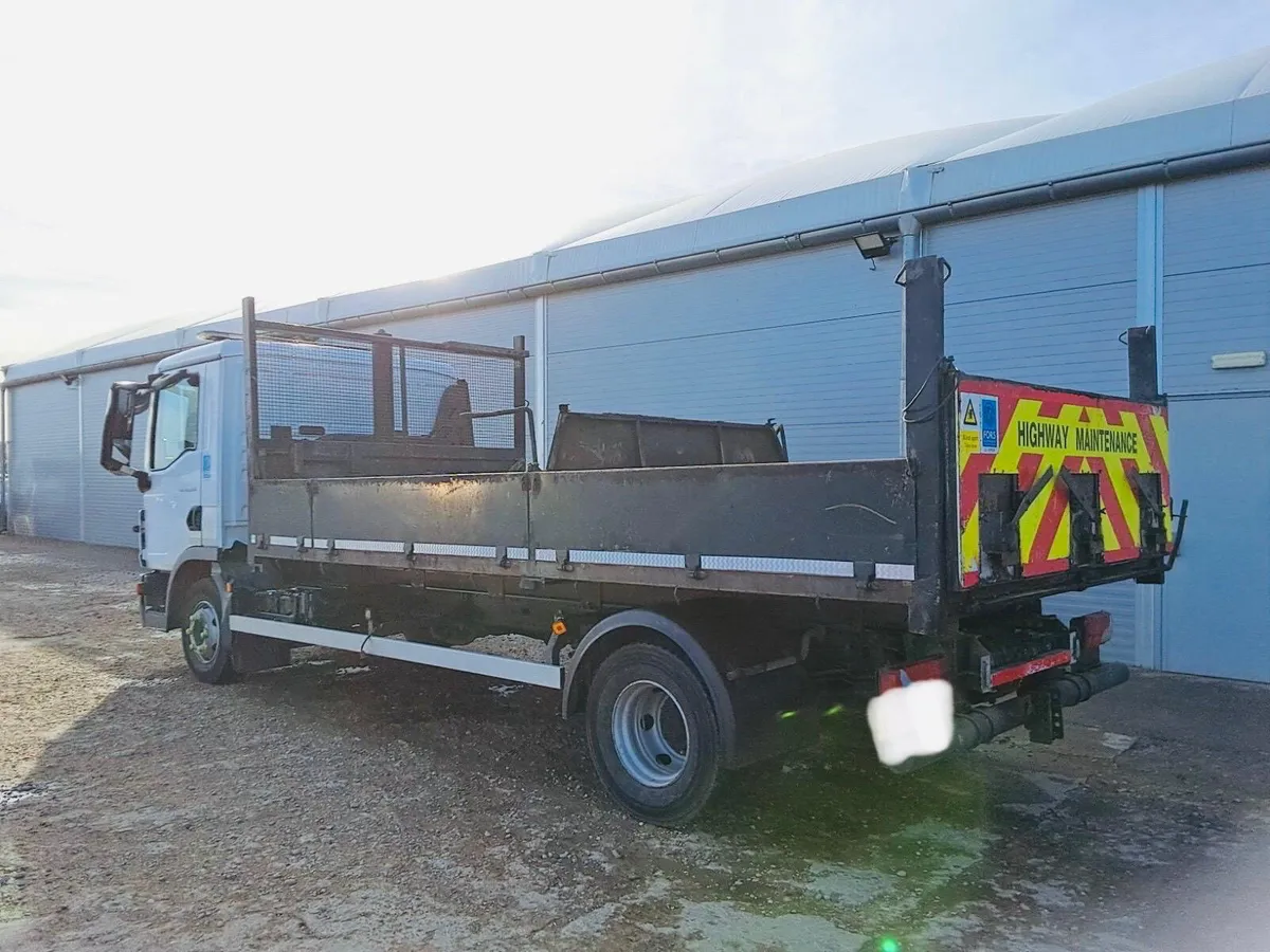 2021 MAN  TGL 12/220  16F Dropside tipper - Image 4