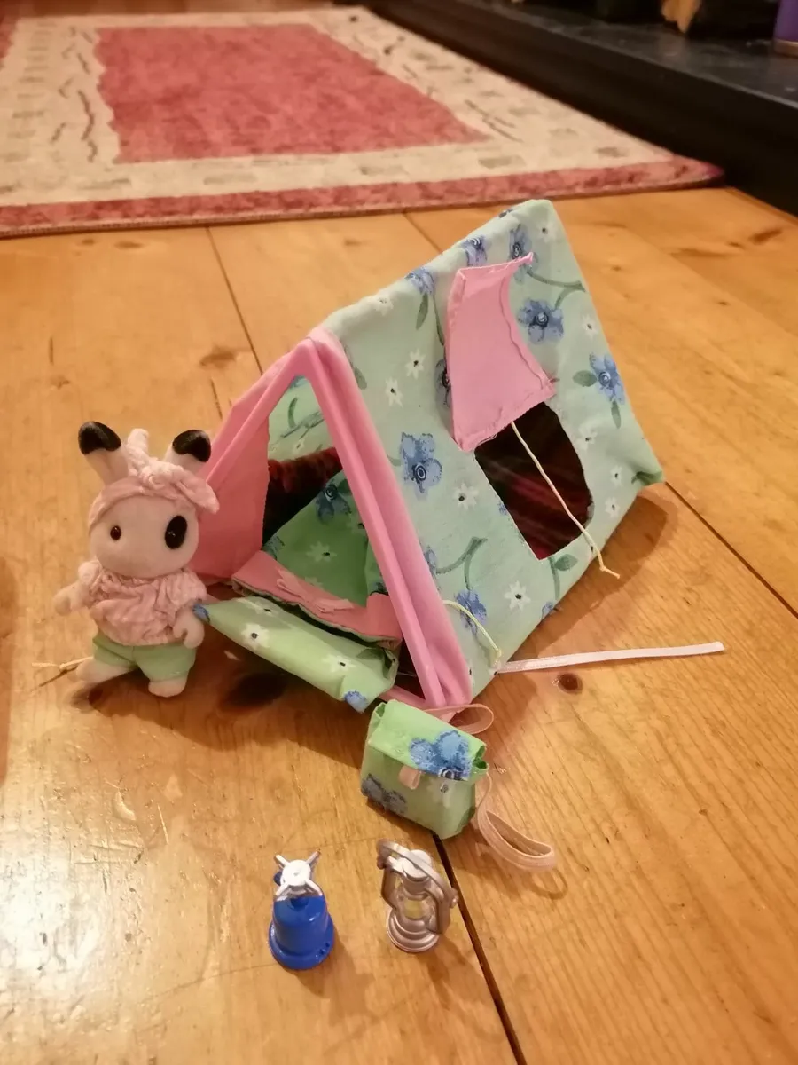 Sylvanian Camper Van and Camping Set - Image 3