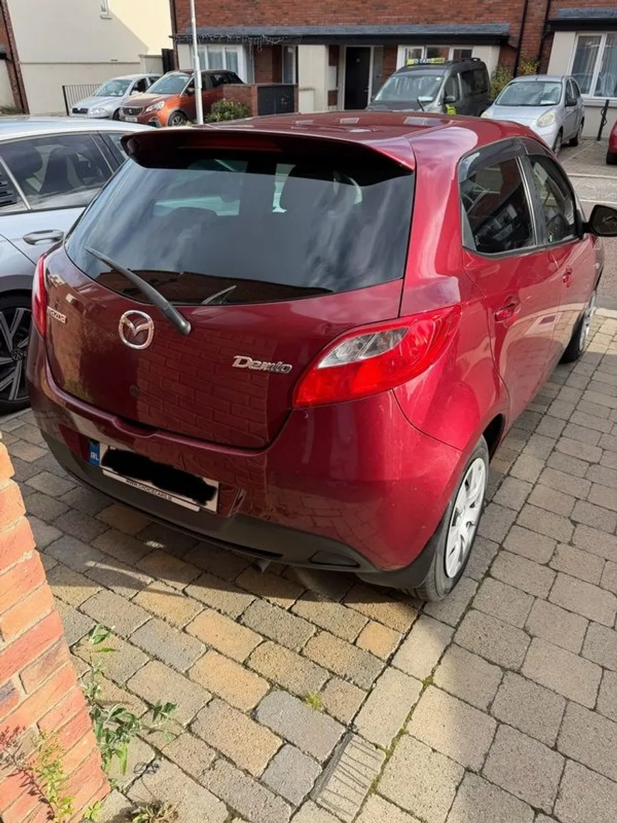 2014 Mazda Demio - Image 4
