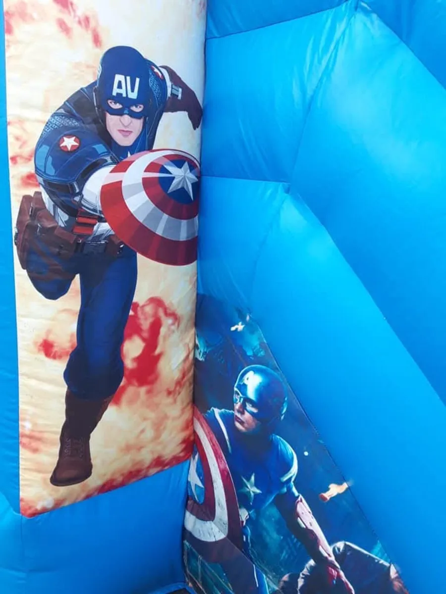 Bouncy castle for sale - Image 2