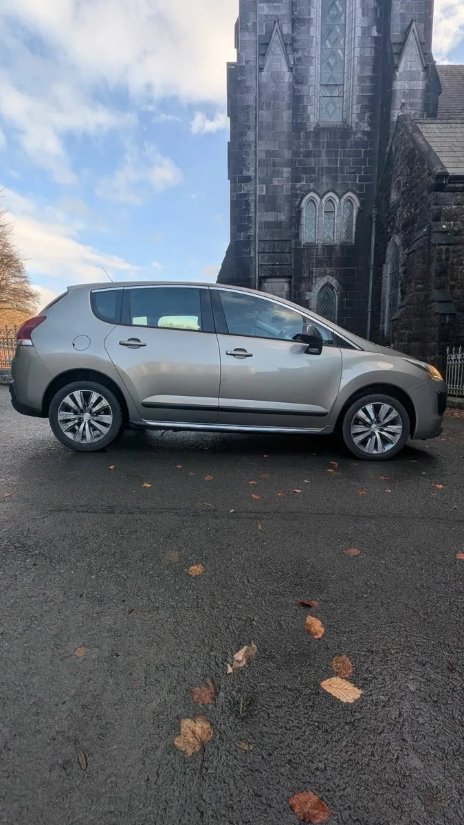 Peugeot 3008 120hp nst 2027 - Image 2