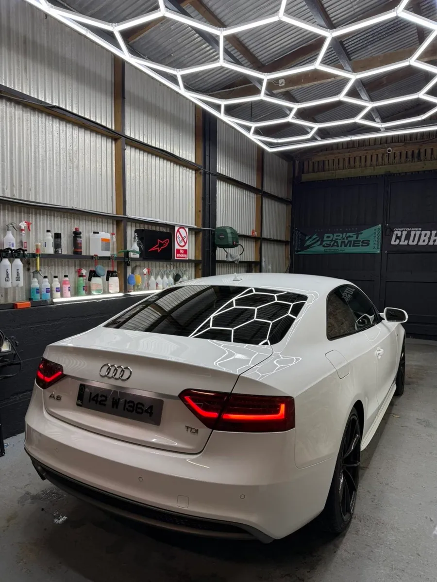 Audi A5 black edition S-Line - Image 3