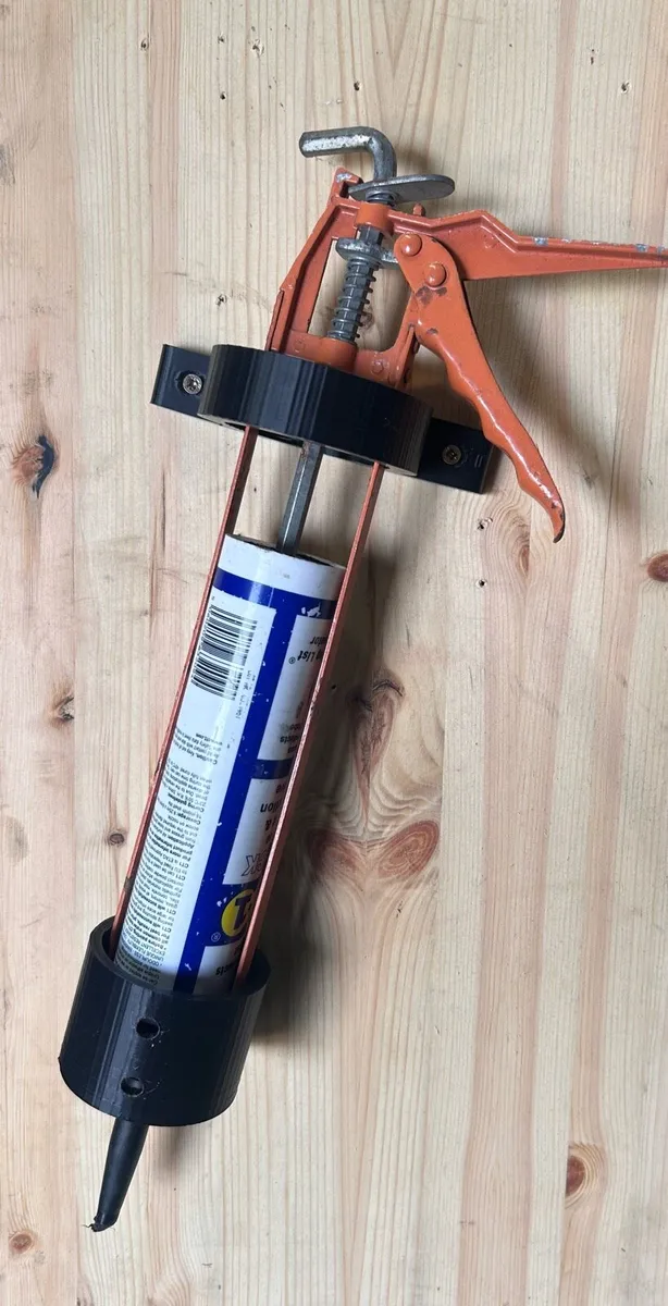 Spirit level holders - Image 3