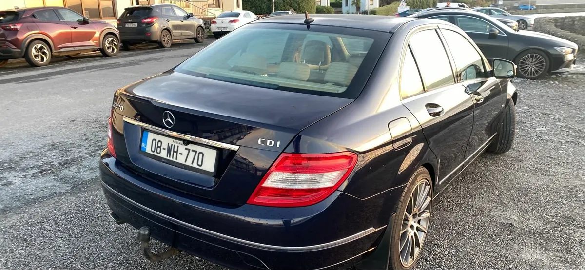 Mercedes-Benz C-Class CDI 2.1L Diesel 2008 - Image 2