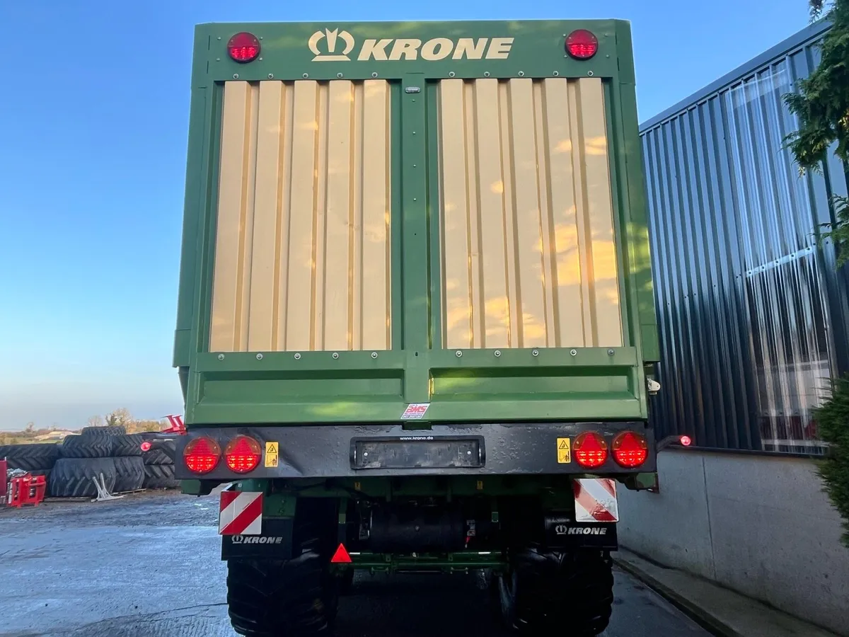 Krone MX 370GL Wagon - Image 3