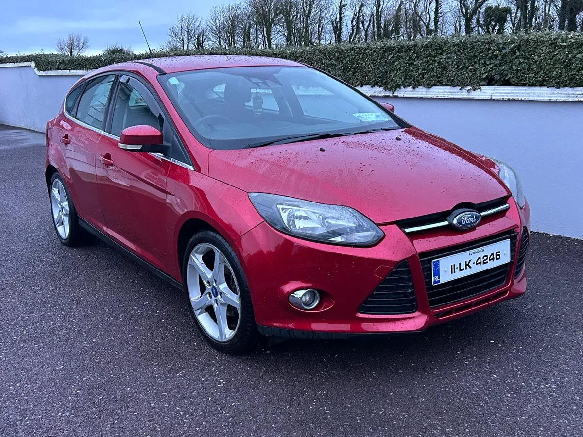 Ford Focus 2011 low mileage - Image 1