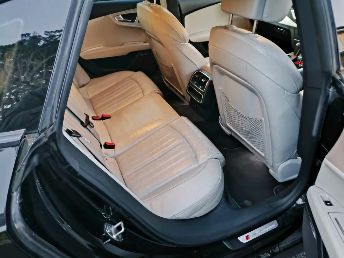 AUDI A7 3.0TDI S-LINE QUATTRO BLACK - Image 4