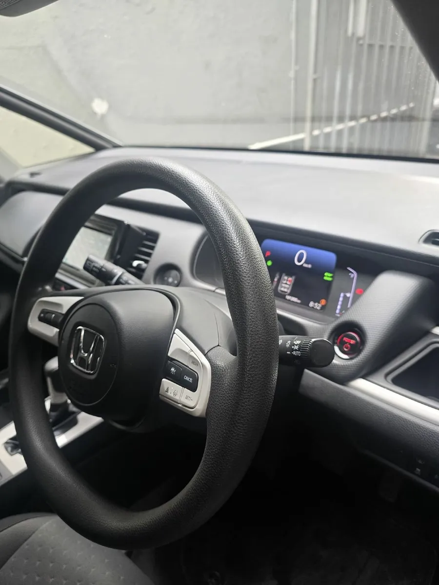 Honda Fit 2020 New Shape - Image 3