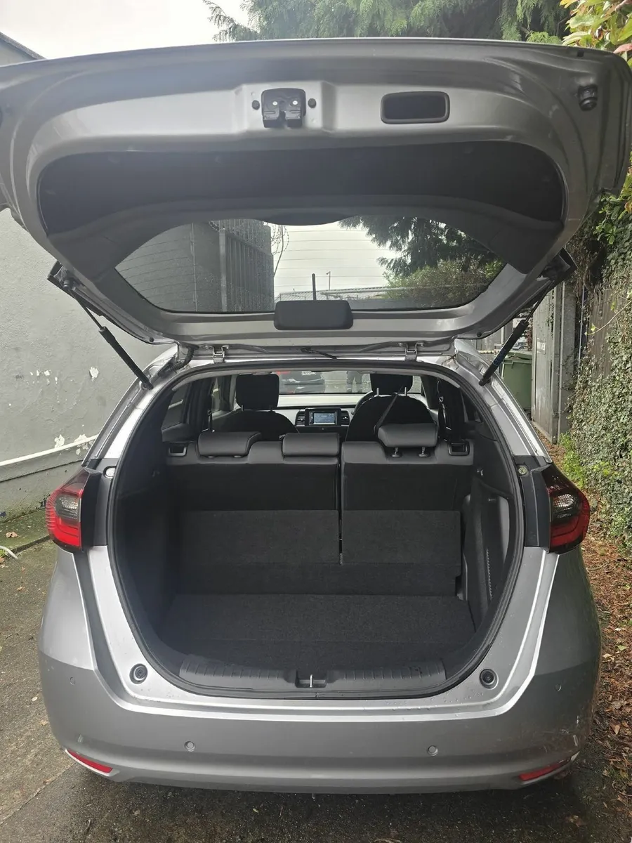 Honda Fit 2020 New Shape - Image 4