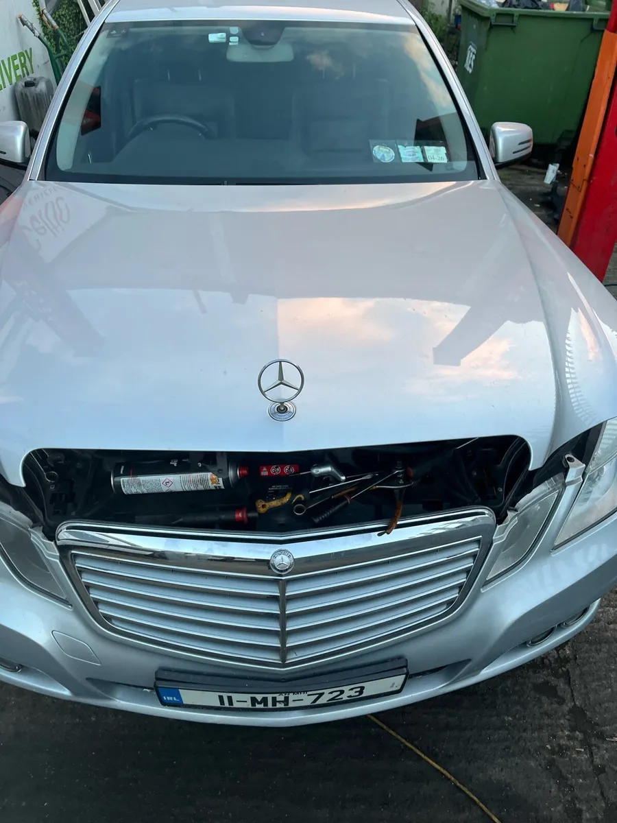 Mercedes Eclass - Image 3