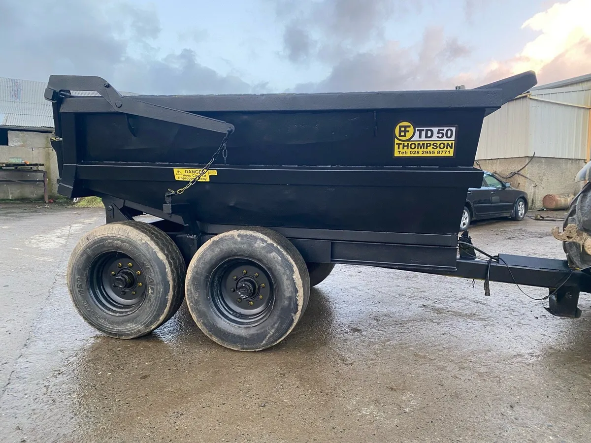 Dump trailer - Image 1