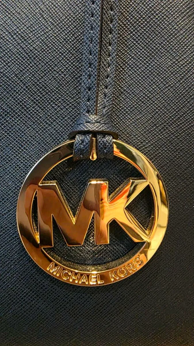 Michael Kors Jet Set Safiano Leather Large Satchel - Image 3