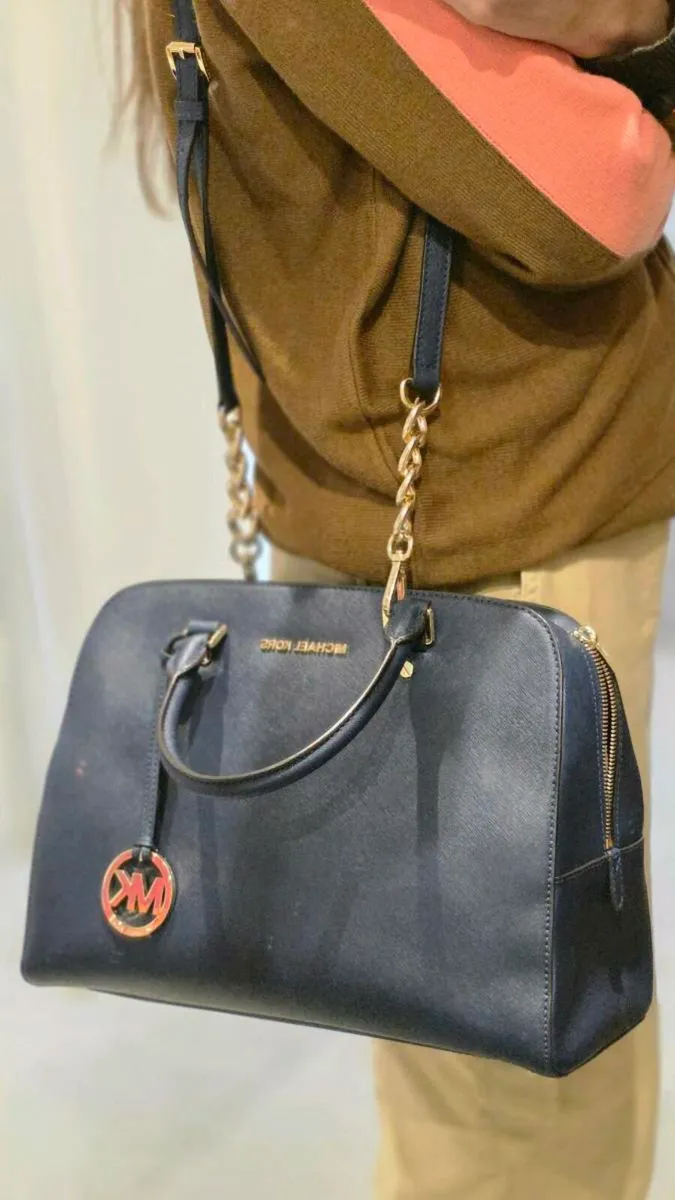 Michael Kors Jet Set Safiano Leather Large Satchel - Image 4