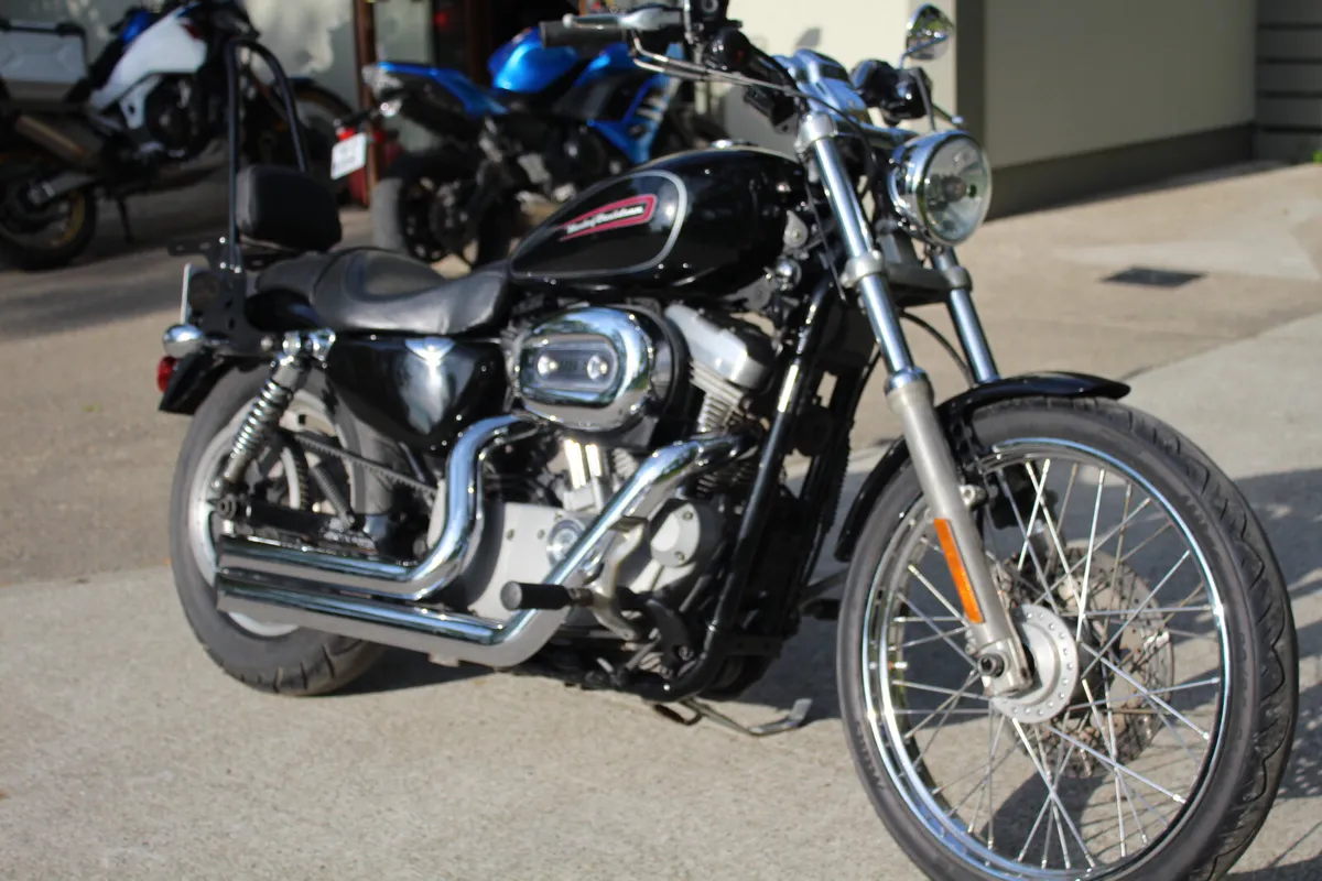 2009 Harley Sportster 883 - Image 2